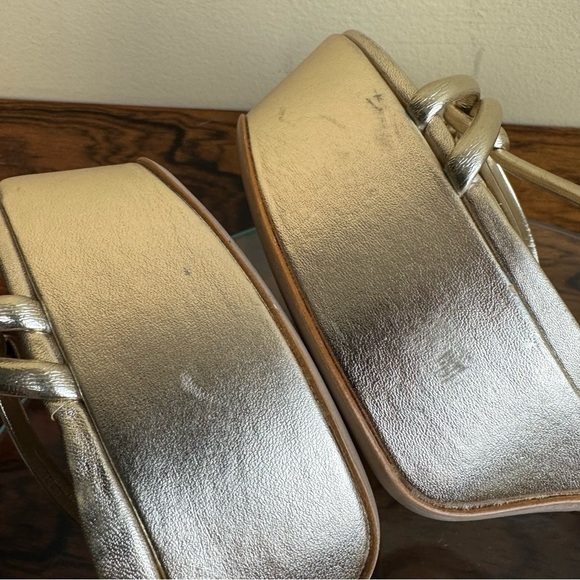 Schutz Kelsie Platform Sandal in Metallic Platina - Picture 13 of 16